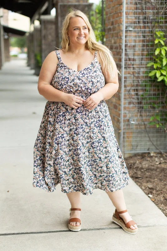 Cassidy Midi Dress - Micro Vintage Floral by Michelle Mae Stylish Color Block Midi Dress Cassidy Midi Dress - Micro Vintage Floral by Michelle Mae Stylish Color Block Midi Dress