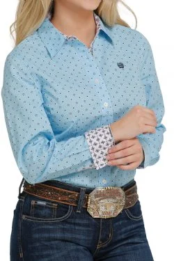 Cinch Wmns Button Down Shirt Light Blue Navy Cozy Printed Short Shirt