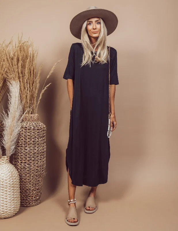 Clarissa Midi Dress Cozy Midi Dress with Pockets
