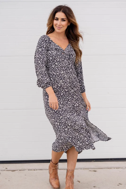 Classic Blossoms Twist Top Midi Dress Trendy Smocked Detail Midi Dress