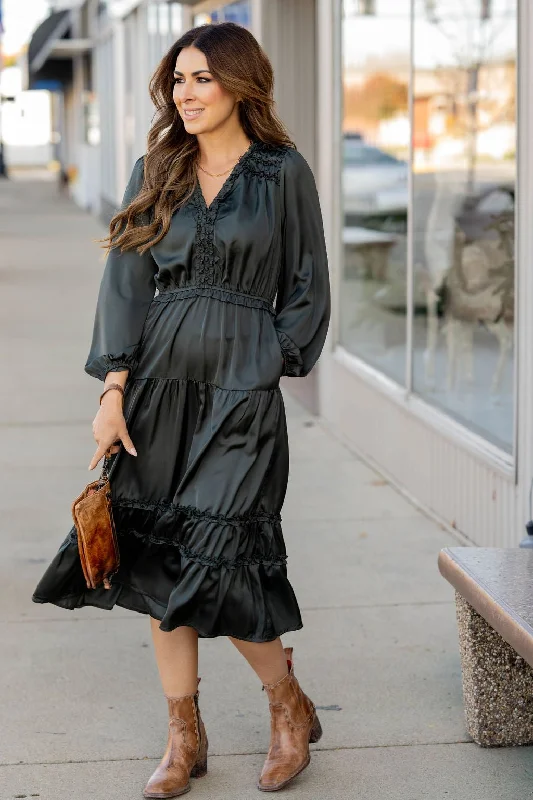 Ruffle Accented Long Sleeve Midi Dress Cozy Tie-Dye Midi Dress