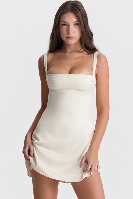 Sexy Satin Square Neck Suspender Strap Summer Party Mini Dress - White Cozy Knit Mini Dress