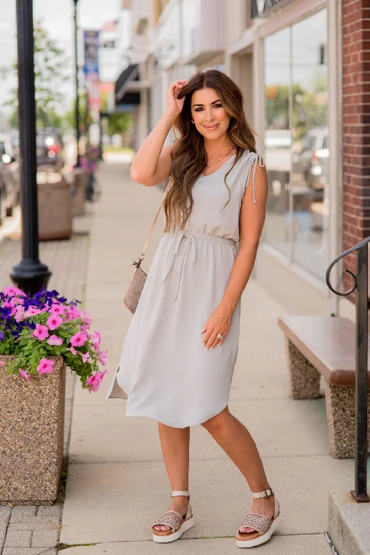 Simple Tie Strap Midi Dress Trendy Ruched Side Midi Dress