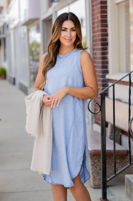 Thermal Accented Denim Midi Dress Trendy Midi Dress with Belt