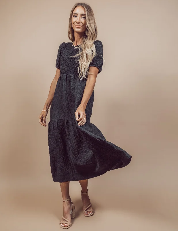 Vivi Midi Dress Chic Off-Shoulder Midi Dress
