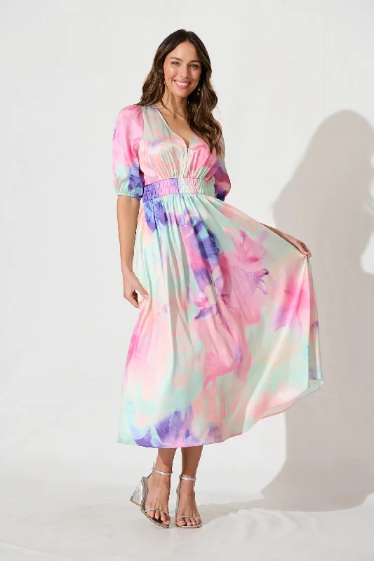 Magnetism Maxi Dress In Pastel Watercolour Floral Cozy Open-Back Maxi Dress