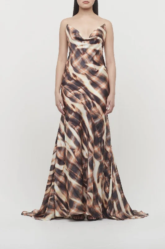 Y/Project Invisible Strap Slip Maxi Dress Fashionable Halter Neck Maxi Dress