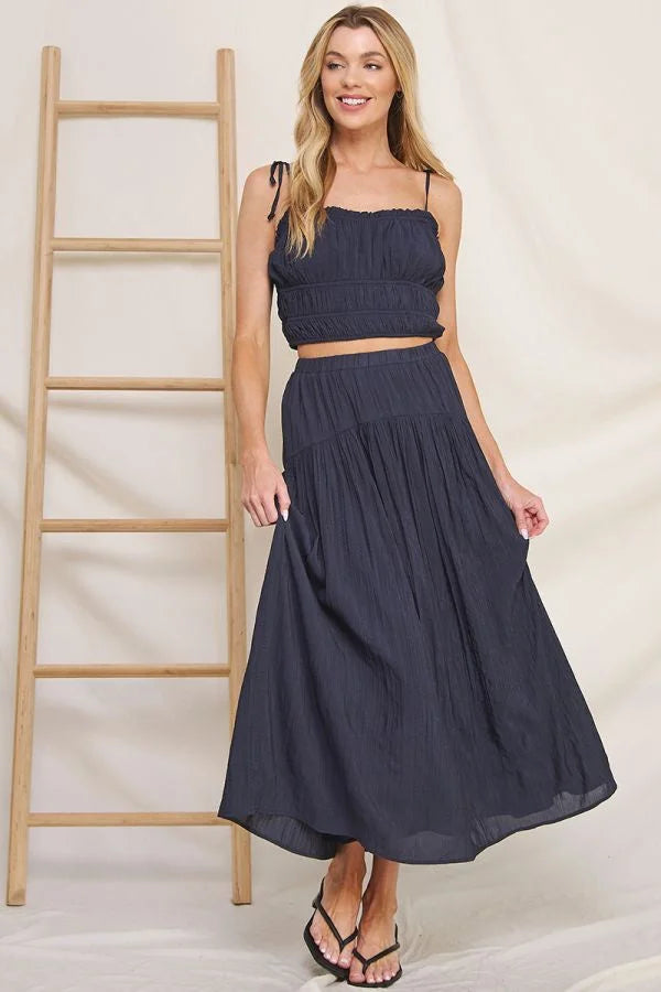 FLOWY CRINKLE SATEEN MAXI SKIRT ruffled skirt detail